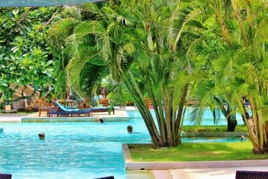 Отдых на море за 50 тысяч рублей: топ-5 курортов на лето-2026 с фантастическими скидками