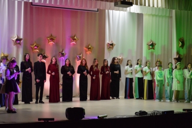 Звание &quotОбразцового художественного коллектива&quot присвоили Студии вокального искусства Детской хоровой школы Магадана Источник