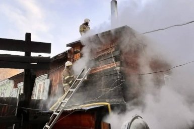 В Бурятии семья успела спасти детей при пожаре из-за котла