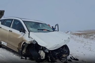 Два пассажира и водитель иномарки погибли в лобовом ДТП в Аларском районе