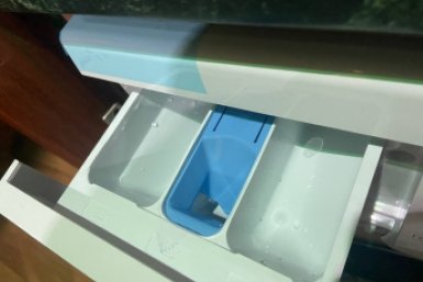 Всю жизнь стираем неправильно: вот зачем нужен третий отсек в стиралке