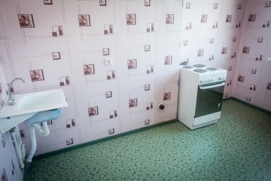 Квадратный метр в новостройках стоит две средних зарплаты