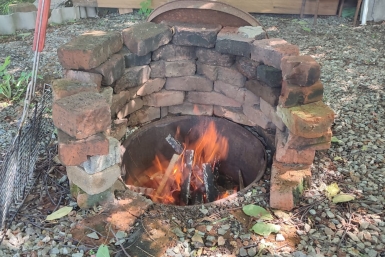 Юрист назвал сумму штрафа за сжигание мусора на дачном участке