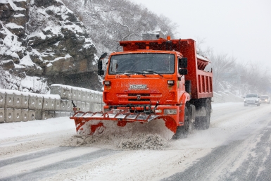 В Якутске вывезли более 390 тысяч кубометров снега