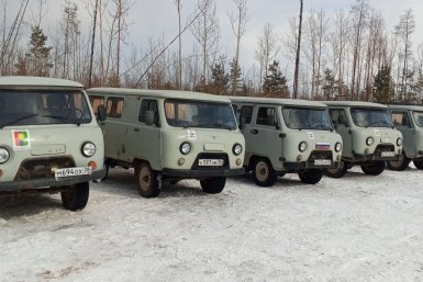Пять автомобилей готовят к отправке в зону СВО из Братска