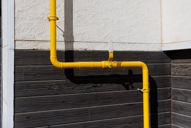 Эти поправки в ЖКХ вступили в силу по-тихому: что важно знать собственникам — касается газа