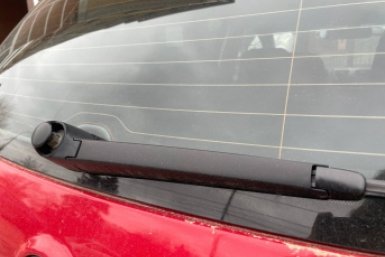 Не покупайте новые дворники: как восстановить старые резинки до состояния "люкс" - нужны только наждачка и спирт