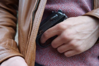 Якутянин ответит в суде за ношение оружия, угон и насилие Вероника Рыбальченко, ИА MagadanMedia