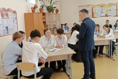 Определились финалисты конкурса "Учитель года" в Улан-Удэ