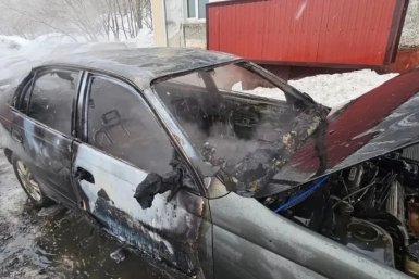 В Петропавловске-Камчатском сгорел автомобиль