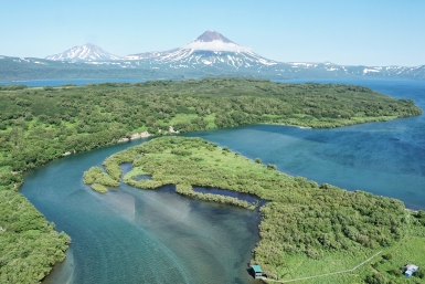 Курильское озеро,  Южно-Камчатский заказник, Камчатка Елена Поддубная, ИА KamchatkaMedia