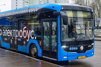 Новые электробусы выходят на маршруты в четырех районах Москвы