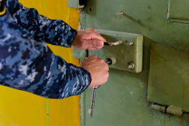 Соучастницу убийства бизнесвумен в Москве вербовали слитыми данными