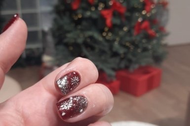 От салонов до квартир: реакция Якутска на ГОСТ ногтевого сервиса ИА YakutiaMedia