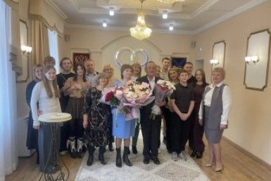 Полвека рука об руку: история любви отличников УГПИ и УВВАКУ из Уссурийска