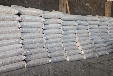 Вторую партию старых книг сахалинский регоператор отправил на переработку пресс-служба АО &quotУправление по обращению с отходами&quot