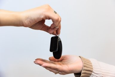 Жители Краснодарского края взяли автокредитов на 6,1 млрд рублей за месяц