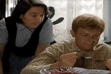 8 ребусов по культовым фильмам СССР: сможете разгадать хотя бы половину?