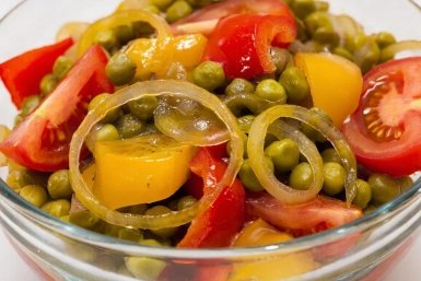 Салат с запечённым перцем