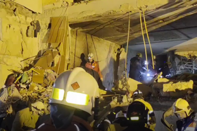 Два человека погибли и восемь пострадали во время взрыва дома в Севастополе