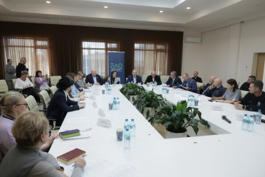 Круглый стол &quotИнфраструктура, сервис, бизнес&quot Василий Кравцов