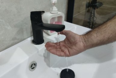 Три школы переводят на дистант из-за массового отключения воды в Михайловске