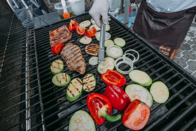 еда, кафе, бизнес ланч,  шашлык, мясо, отдых, мангал, ресторан ИА PrimaMedia