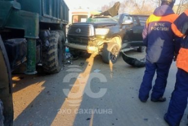 Один человек погиб и двое пострадали в ДТП под Южно-Сахалинском