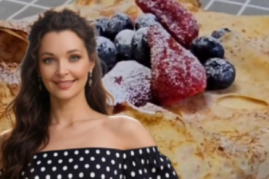 Наталья Антонова коллаж сгенерирован ИА UssurMedia на основе соцсетей Натальи Антоновой