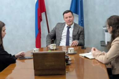 Встреча Дмитрия Аристархова со СМИ пресс-служба минЖКХ Сахалинкой области