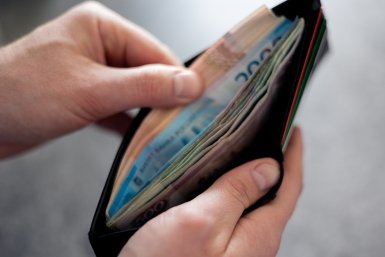 Эксперт объяснил, как выгодно сейчас держать деньги в банках - на любой кошелёк