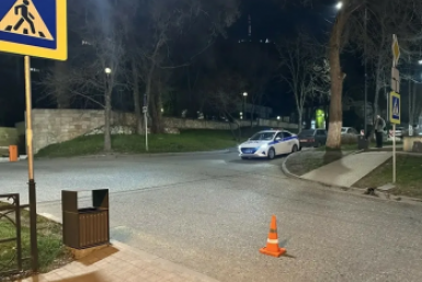 Водитель отечественного авто сбил мужчину и скрылся с места в Пятигорске