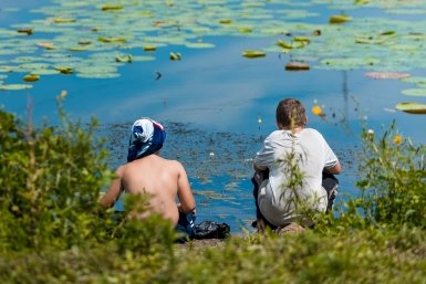 Сейчас во двор не выгнать, раньше - домой не загнать: уличные игры советских детей - счастье без гаджетов