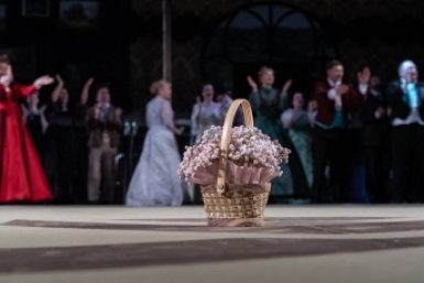 Театр Евгения Галузы