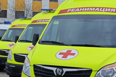 Больницы и поликлиники Кубани получили 36 новых карет "скорой помощи"