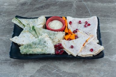 Беру лист лаваша и творог: Готовлю классный завтрак за 9 минут - чудо-конверты