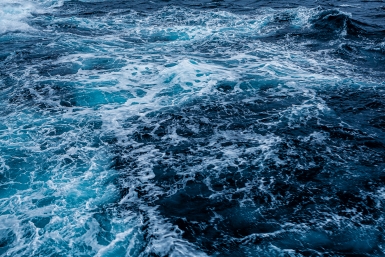 Сокрушительно: в Иране раскрыли детали нового ракетного удара по авианосцу США