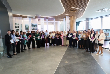 В Магаданской области наградили работников сферы культуры Источник