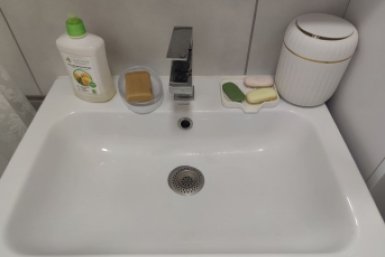 Всего одной рюмкой отмыла квартиру до блеска - рецепт домашнего спрея