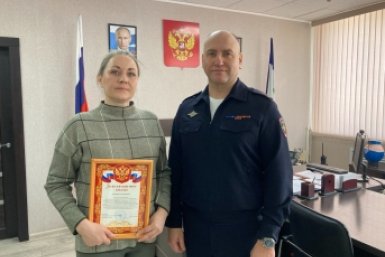 Жительница Приангарья почти перевела мошенникам 130 тысяч - остановили в последний момент