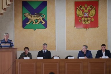 Заседание Анна Маринец, ИА UssurMedia