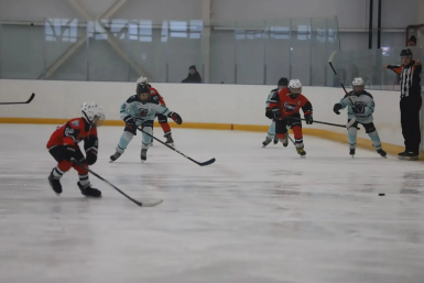 Иркутск стал площадкой для масштабного турнира юниоров по хоккею с шайбой