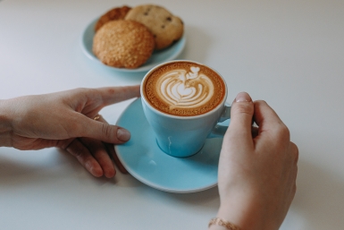 Кофе не виноват: Мясников раскритиковал заявление Минздрава о бесплодии