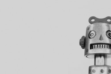 Роботы-доставщики в Чикаго разбили автобусные остановки