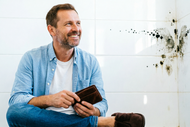 250 тысяч рублей получат россияне, у которых плесень в квартире: подробности