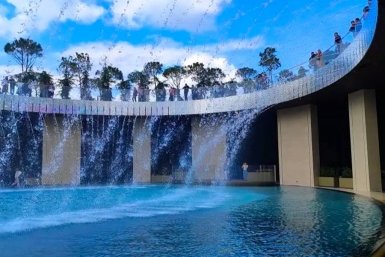 Озеро "Отражение" открылось в парке Галицкого в Краснодаре