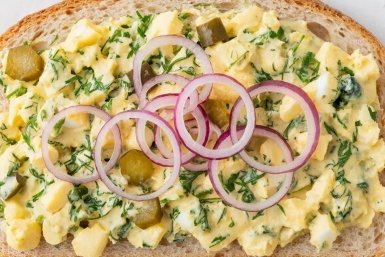 Время черемши: вариант приготовления намазки с сезонной зеленью