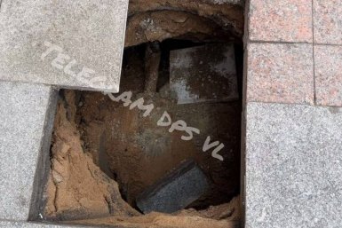 "В телефоне надо меньше торчать": мужчина угодил в подземный портал в Приморье