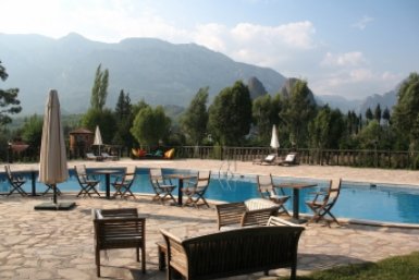 Отдых за копейки: названа пляжная страна с путевками от 88 тысяч на двоих