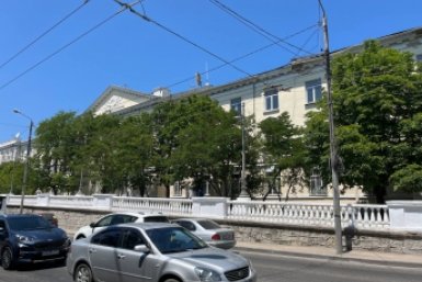 Более 130 незаконных торговых объекта демонтировали в Севастополе с начала года